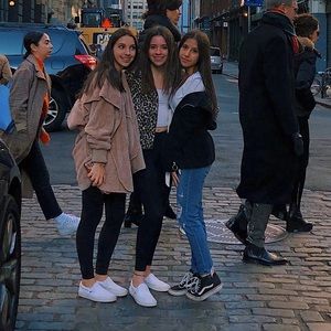 Meet your Posher, Aliyah